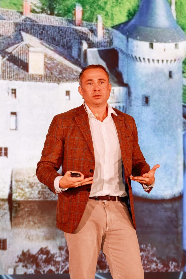 Business Standupтур Оскара Хартманна «ОХОТА ЗА ЕДИНОРОГАМИ», фото 4